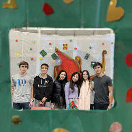 SJS Students help decorate a Christmas party...